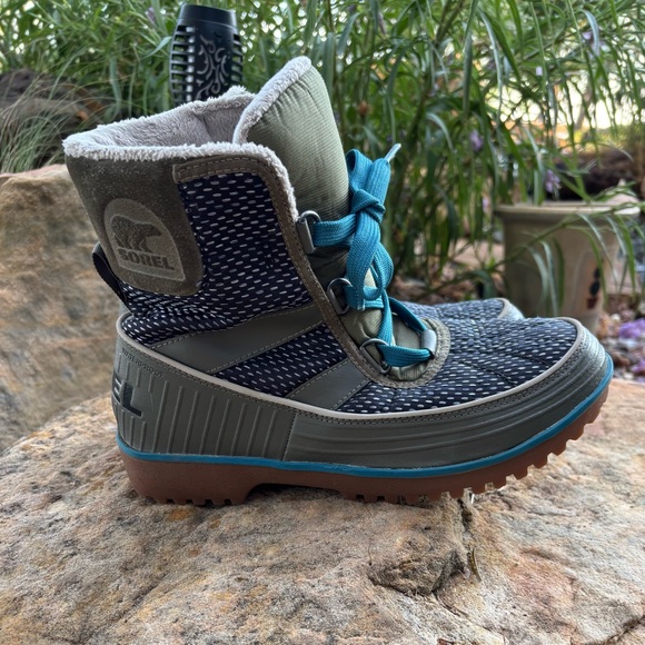*NEW* Sorel Tivoli II Waterproof Green/Black/Blue Women's Boots Sz 9 - Picture 5 of 7